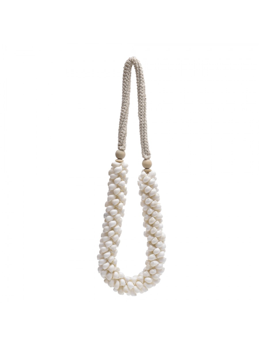 Colar de Mesa Pantai Branco